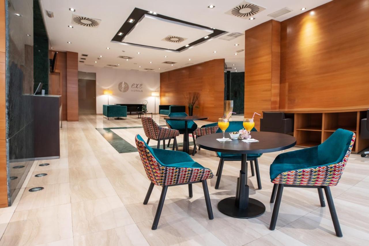 Hotel Exe León Zewnętrze zdjęcie