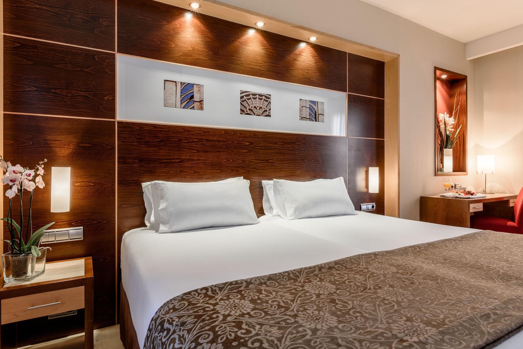 Hotel Exe León Zewnętrze zdjęcie