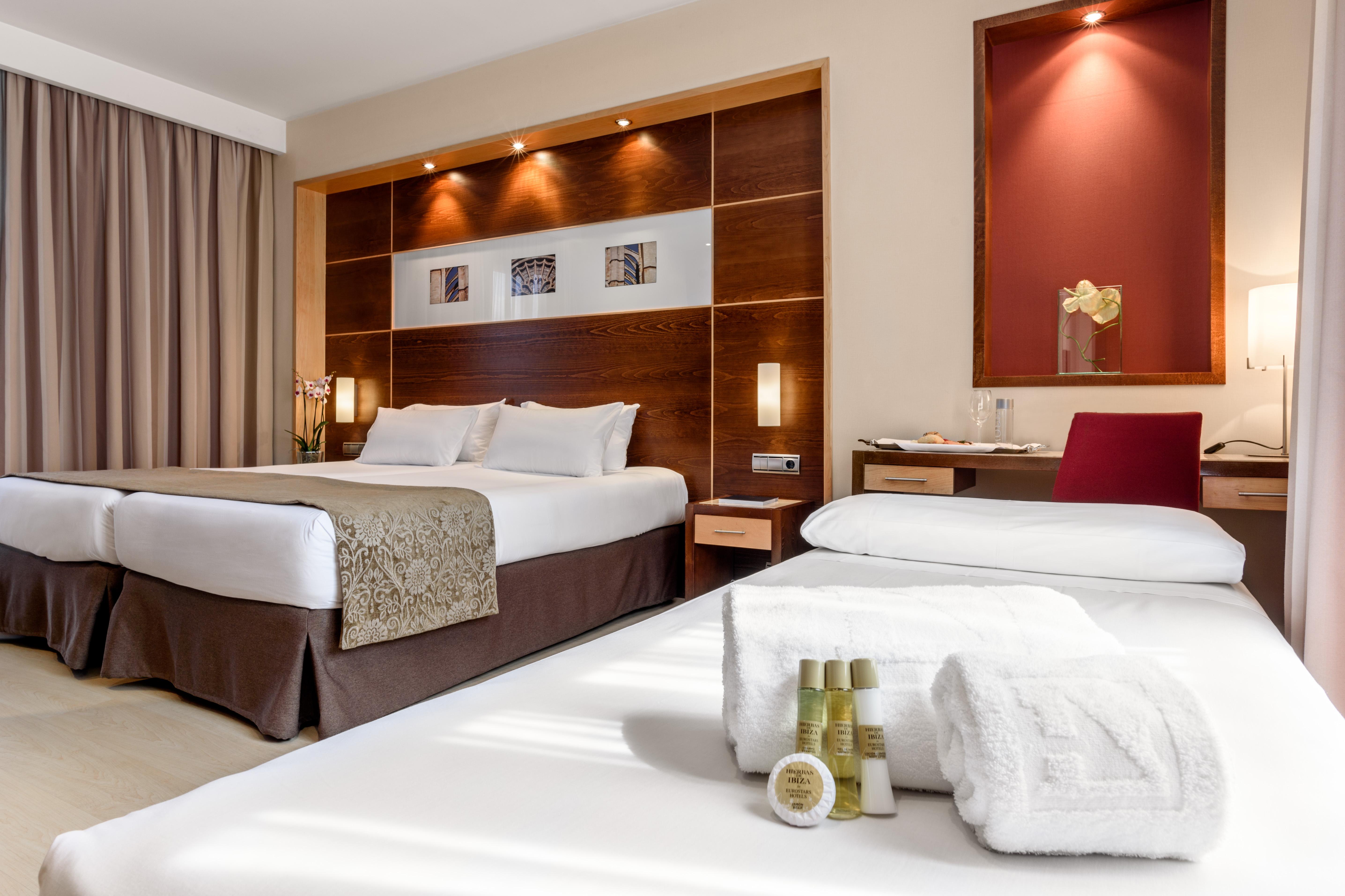 Hotel Exe León Zewnętrze zdjęcie