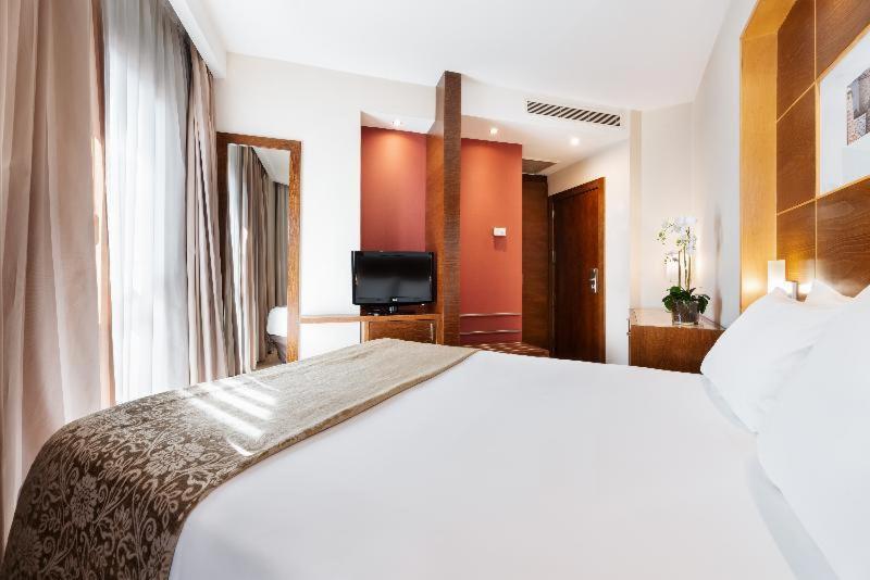 Hotel Exe León Zewnętrze zdjęcie