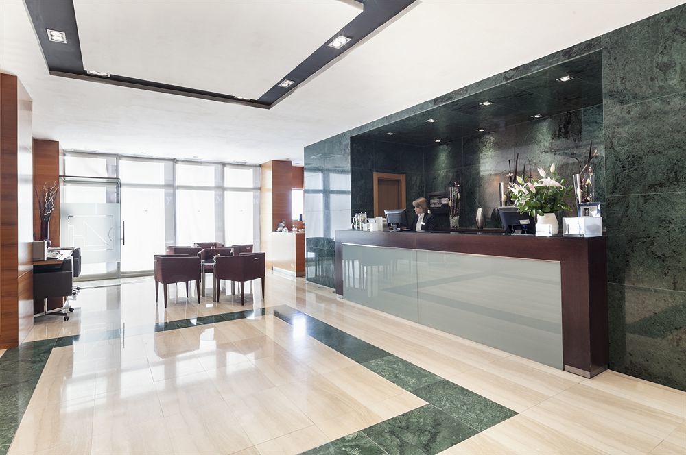 Hotel Exe León Zewnętrze zdjęcie